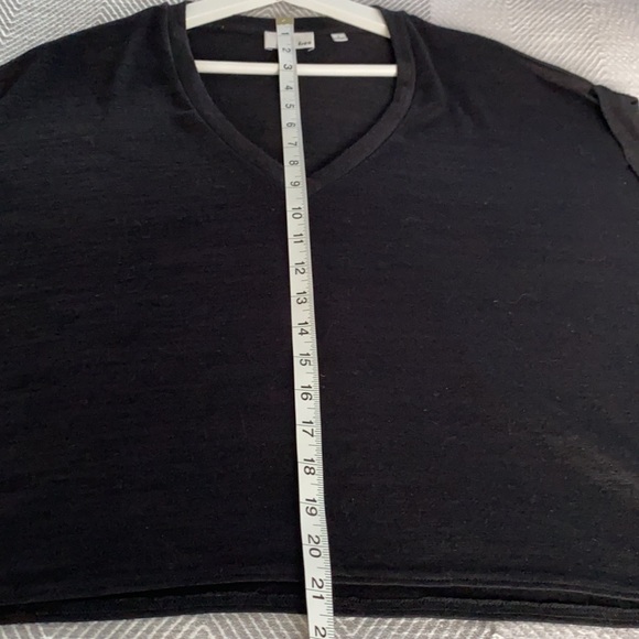 π€ Aritzia Wilfred Free boxy crop top - Picture 8 of 10